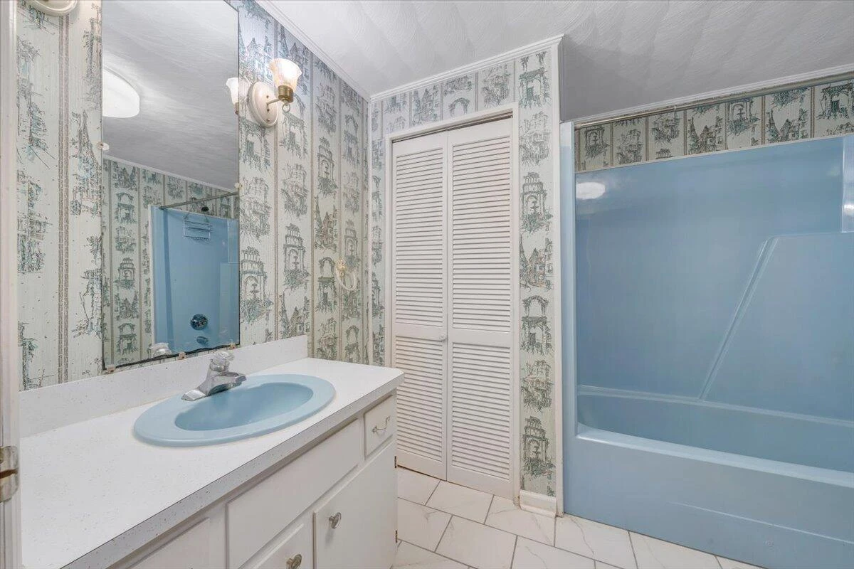 105 Forest Hill LN - Photo 35