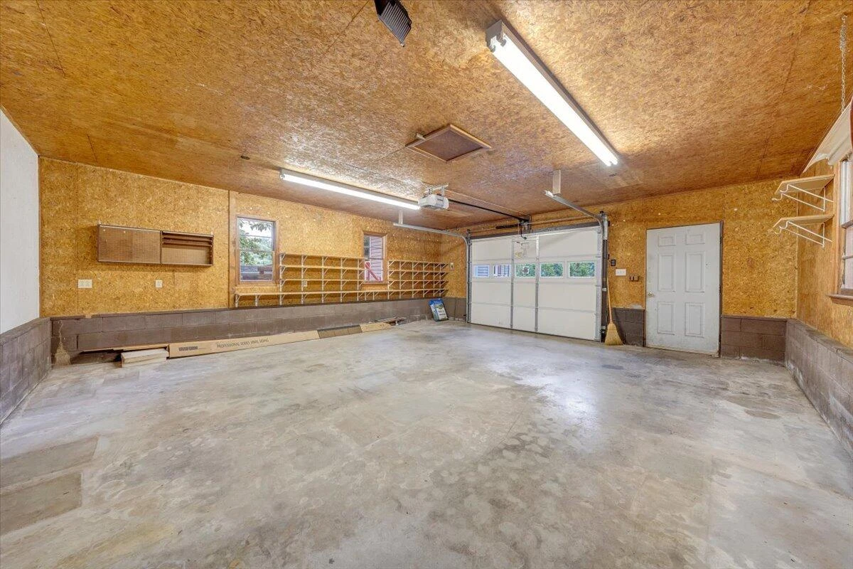 105 Forest Hill LN - Photo 40