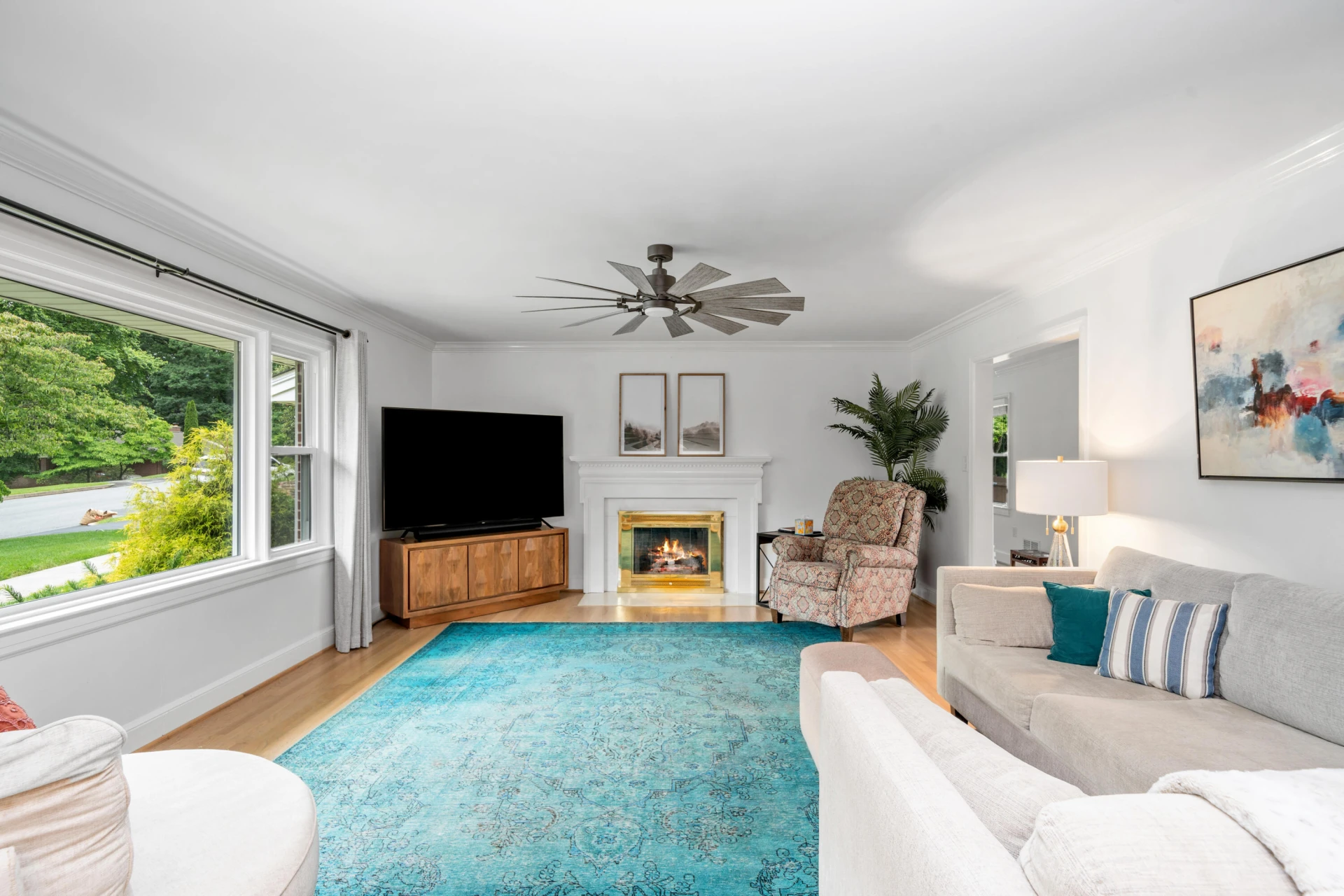 2561 Inglewood RD - Photo 14