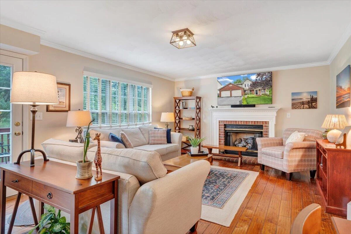 6012 Matisse LN - Photo 17