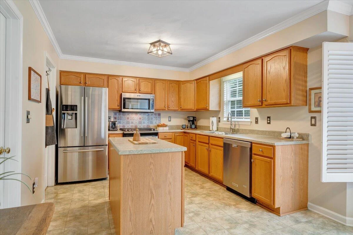 6012 Matisse LN - Photo 32