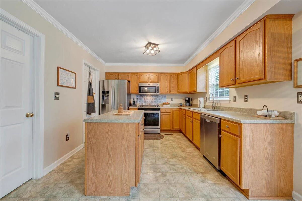 6012 Matisse LN - Photo 33