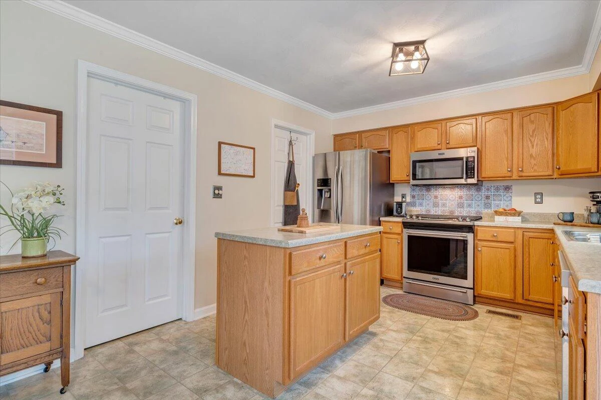6012 Matisse LN - Photo 34