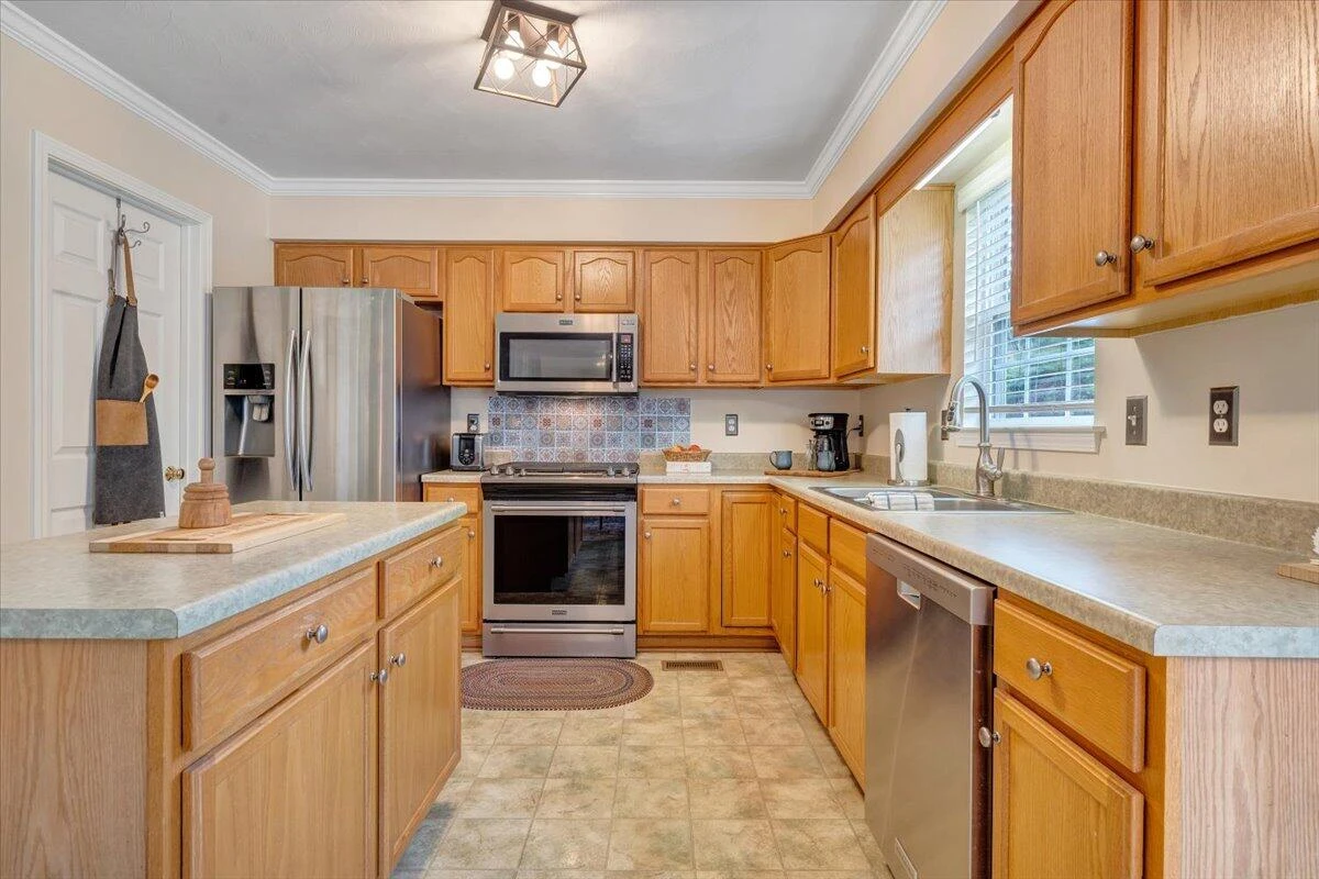 6012 Matisse LN - Photo 35