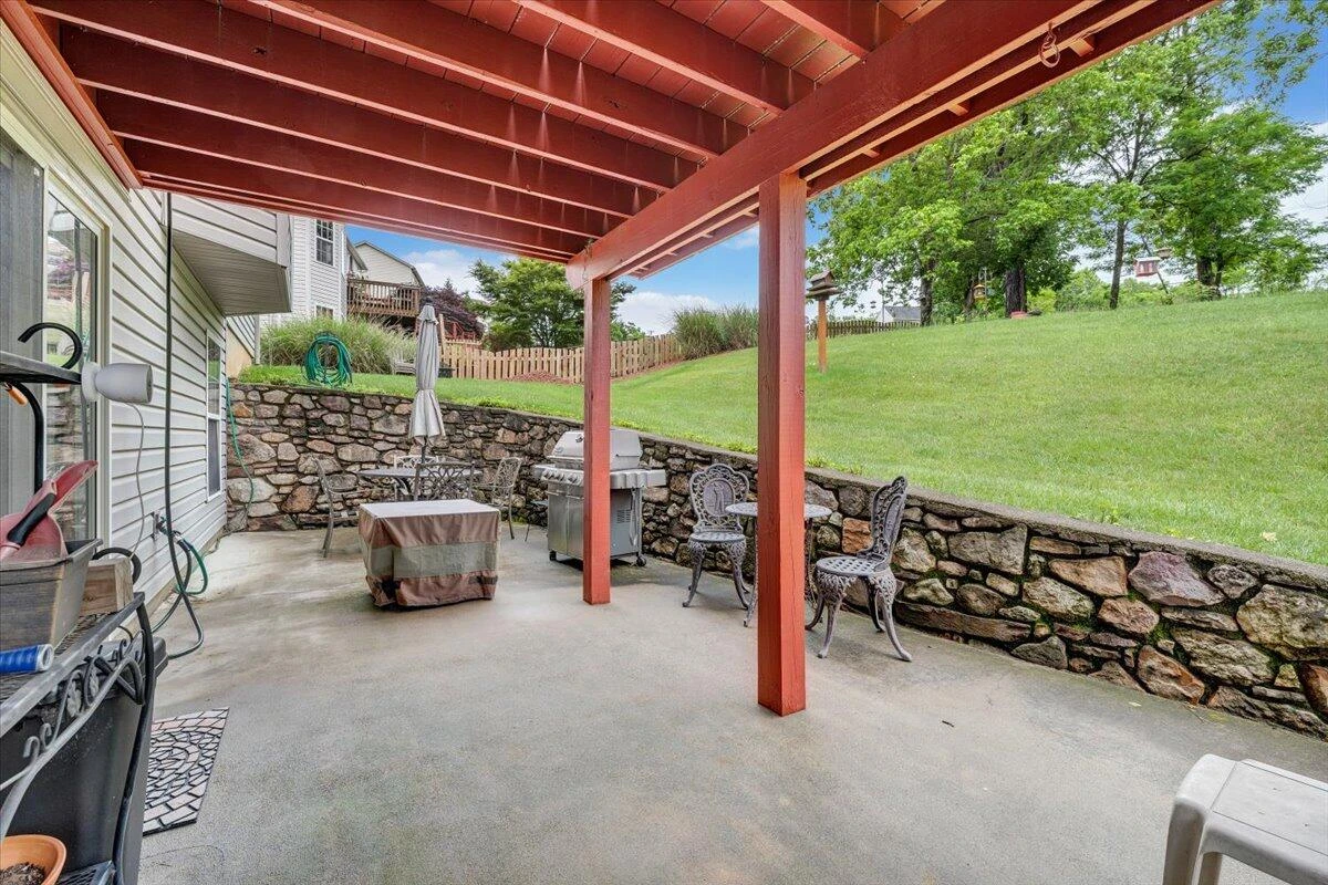 6012 Matisse LN - Photo 68