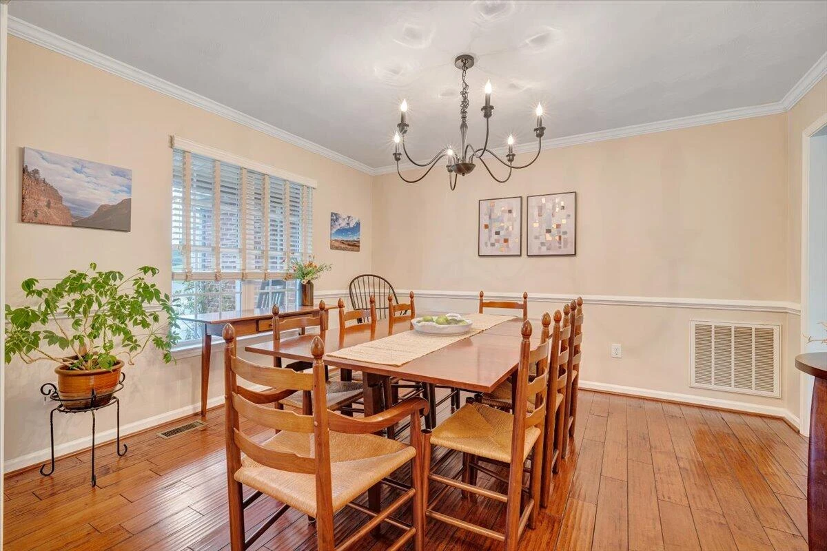 6012 Matisse LN - Photo 13