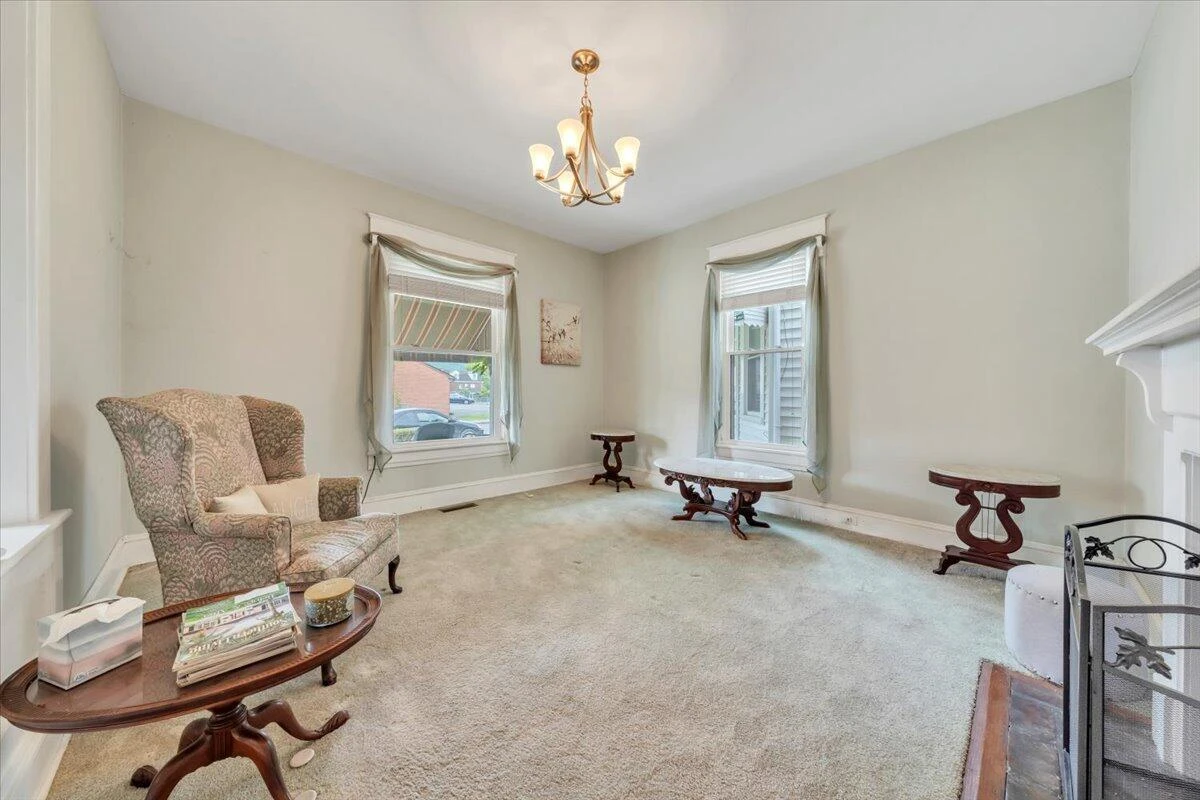 418 Church ST - Photo 5