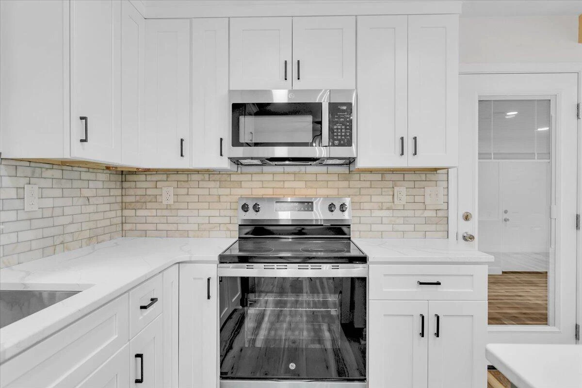 201 Forest Ridge DR - Photo 17