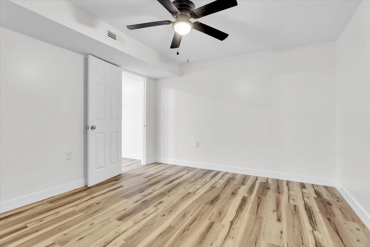 201 Forest Ridge DR - Photo 41