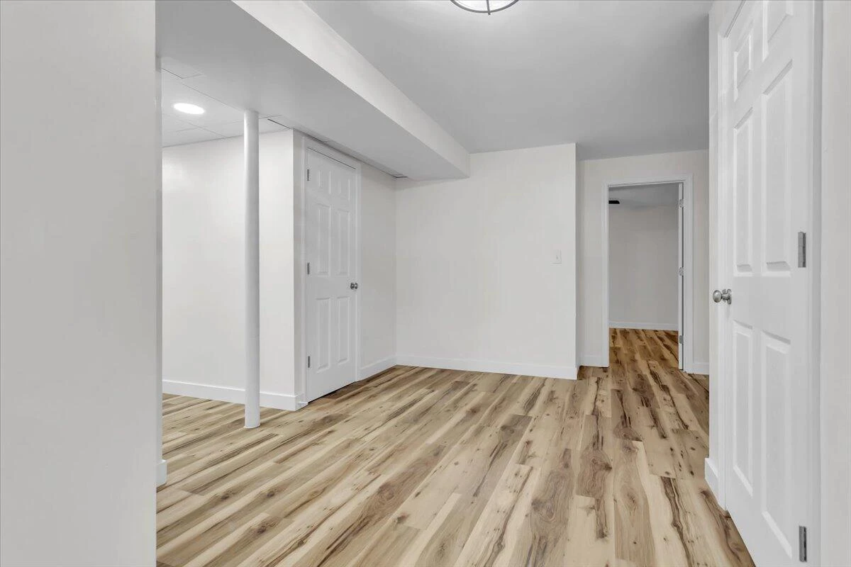 201 Forest Ridge DR - Photo 44