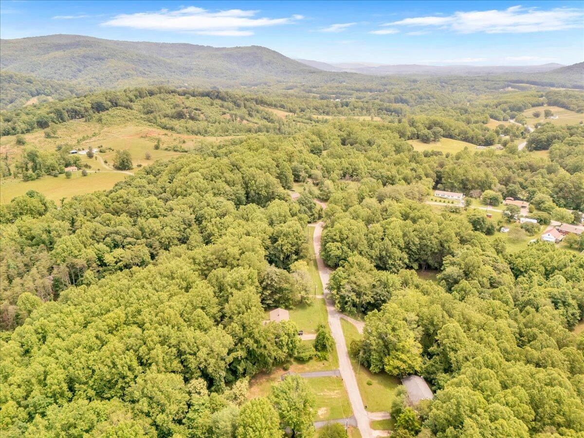 201 Forest Ridge DR - Photo 58