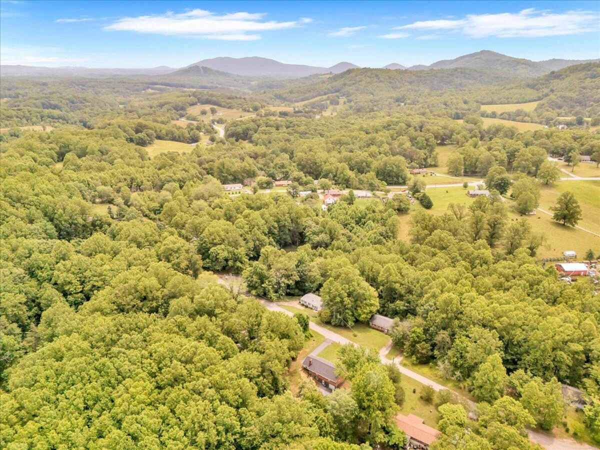 201 Forest Ridge DR - Photo 59