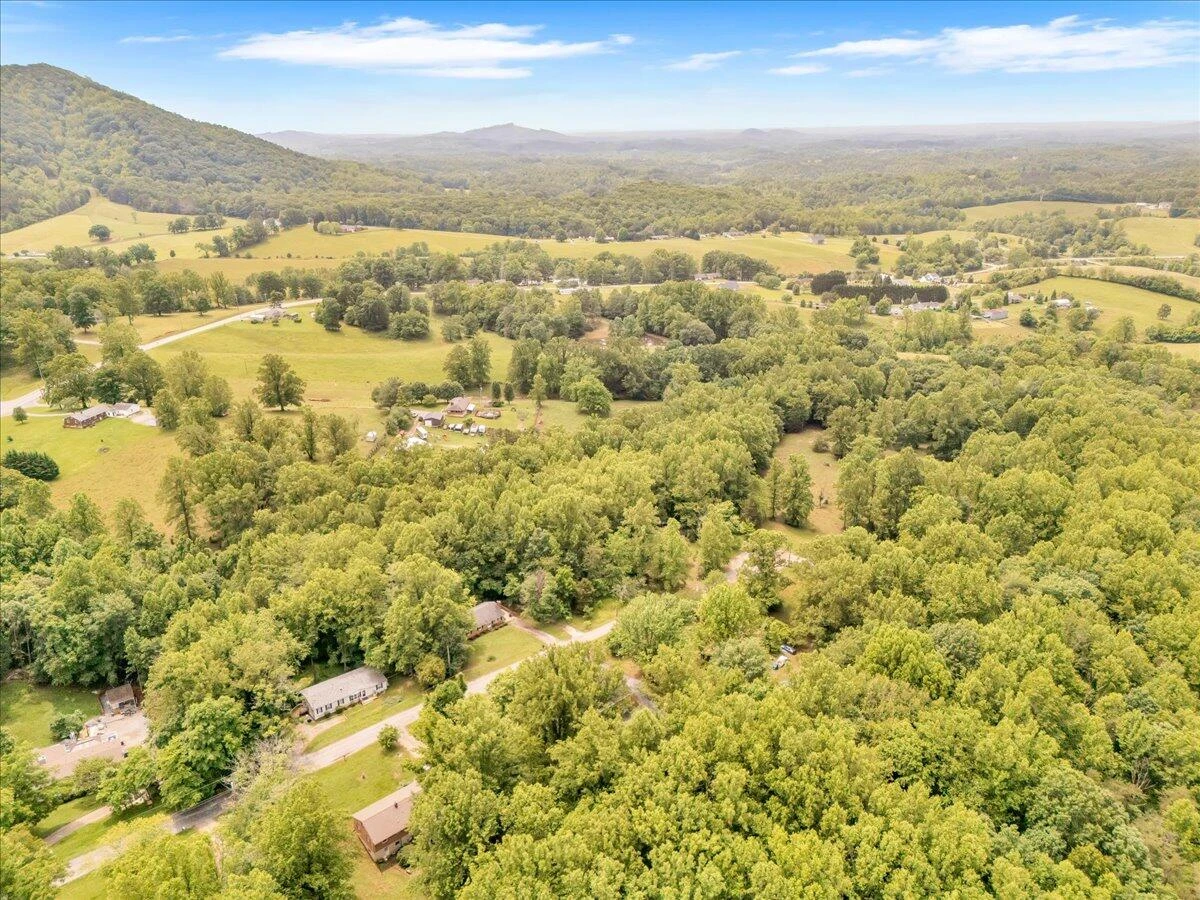 201 Forest Ridge DR - Photo 61