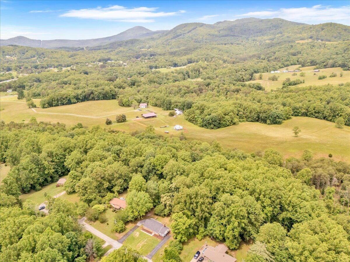 201 Forest Ridge DR - Photo 63