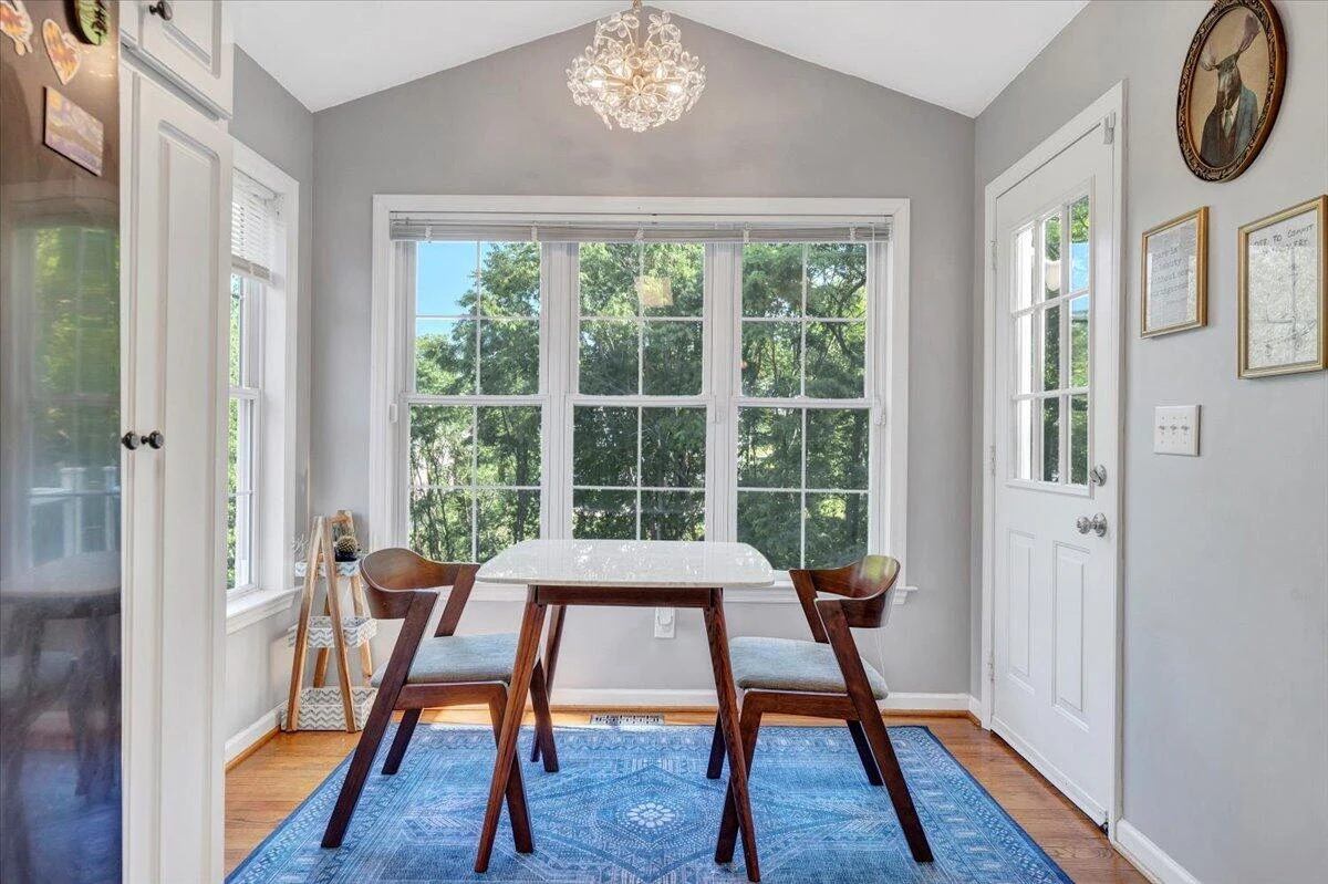 828 Ray ST - Photo 23