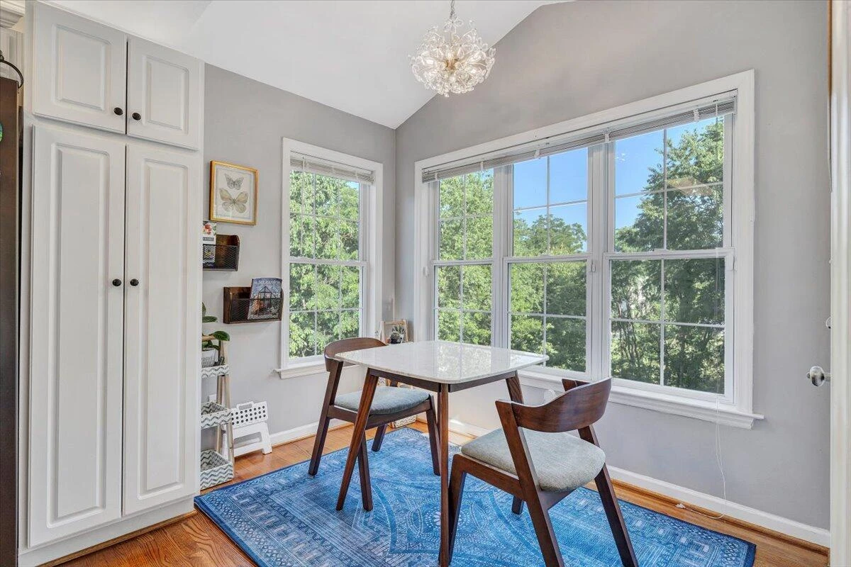 828 Ray ST - Photo 25
