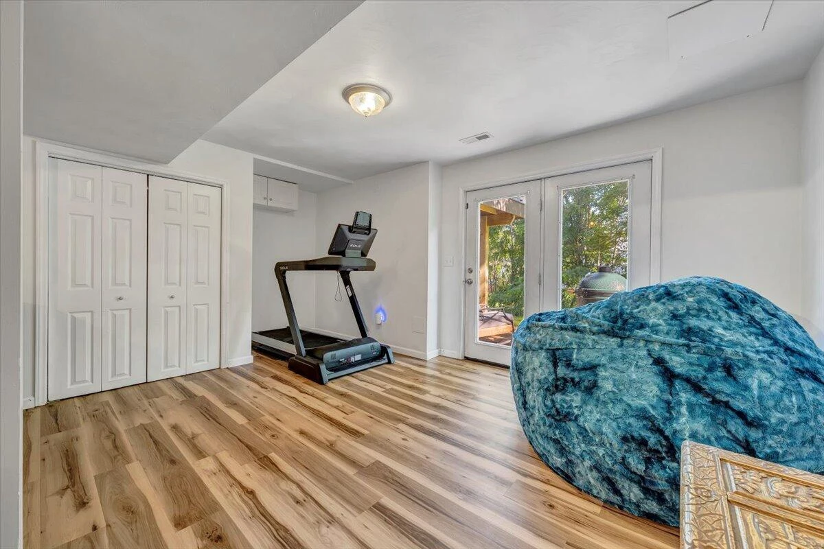 828 Ray ST - Photo 50