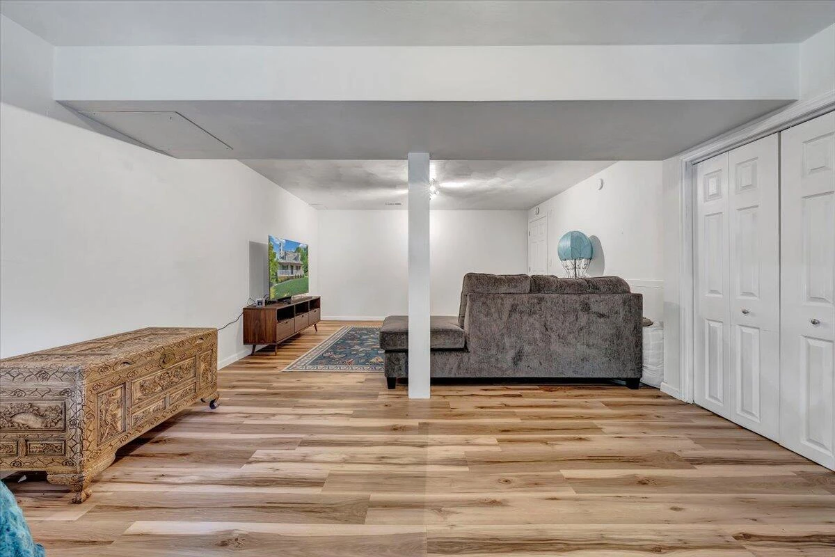 828 Ray ST - Photo 51