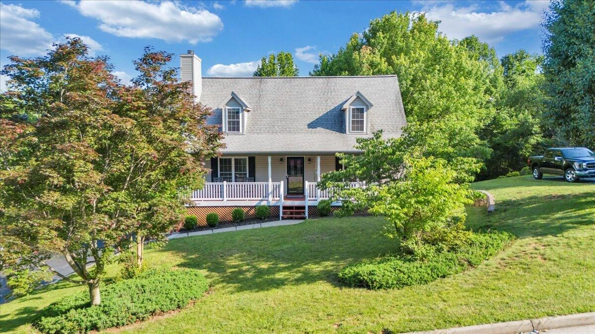 828 Ray ST - Photo 65