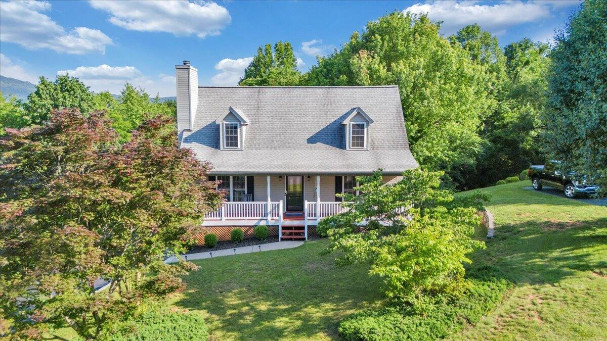 828 Ray ST - Photo 66