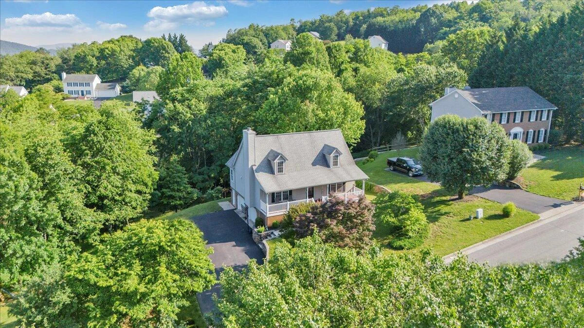 828 Ray ST - Photo 70