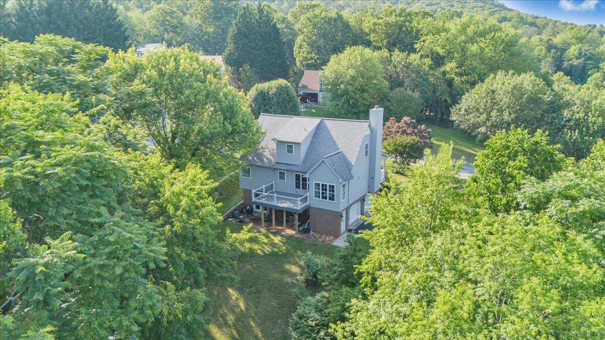 828 Ray ST - Photo 79