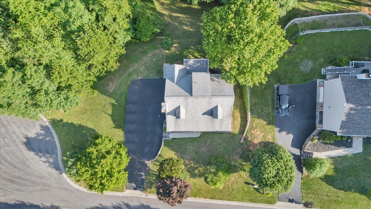 828 Ray ST - Photo 85