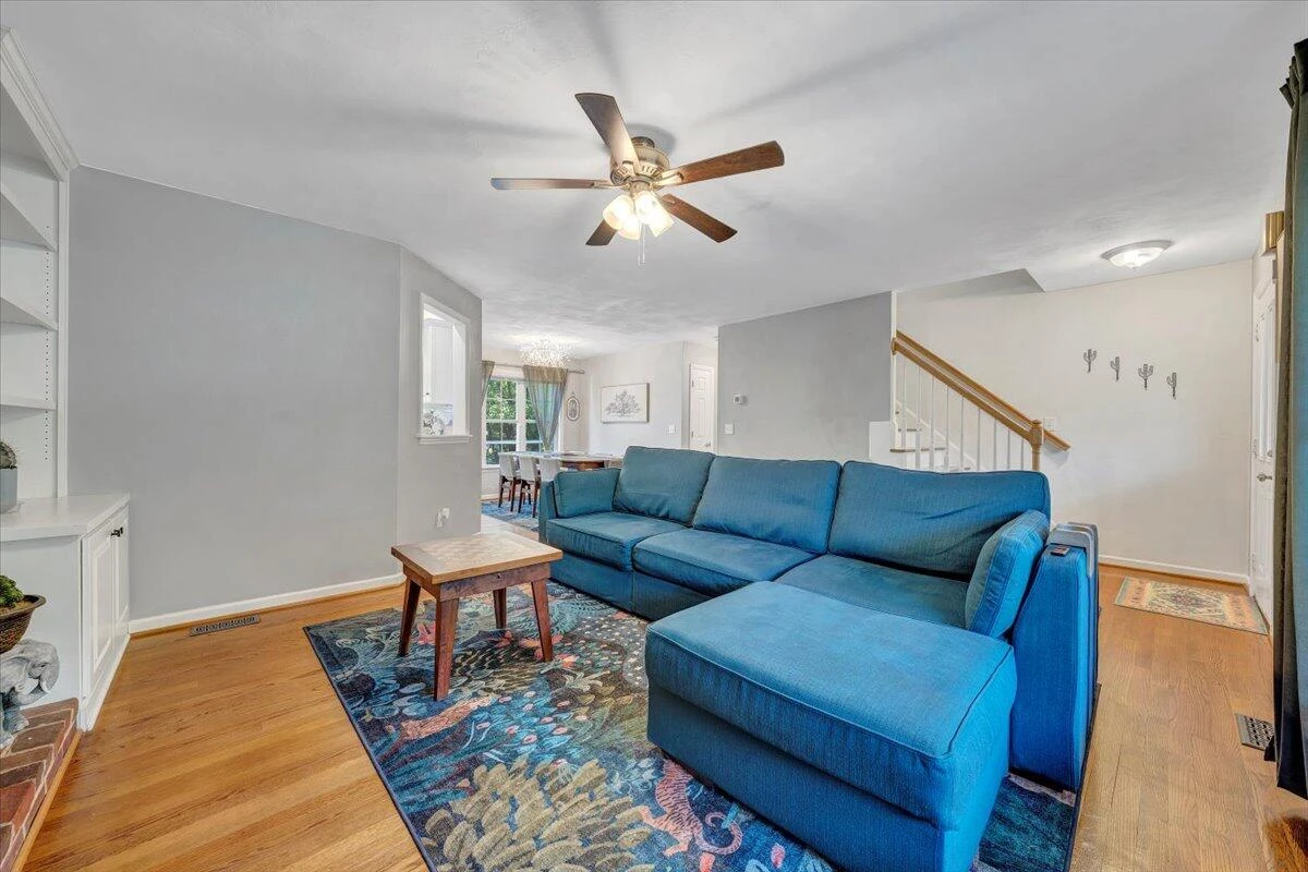 828 Ray ST - Photo 13