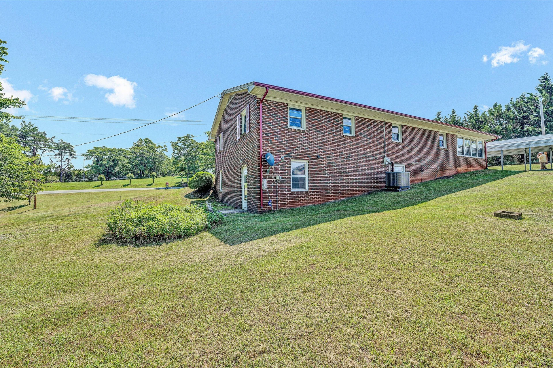 20083 Snow Creek RD - Photo 24
