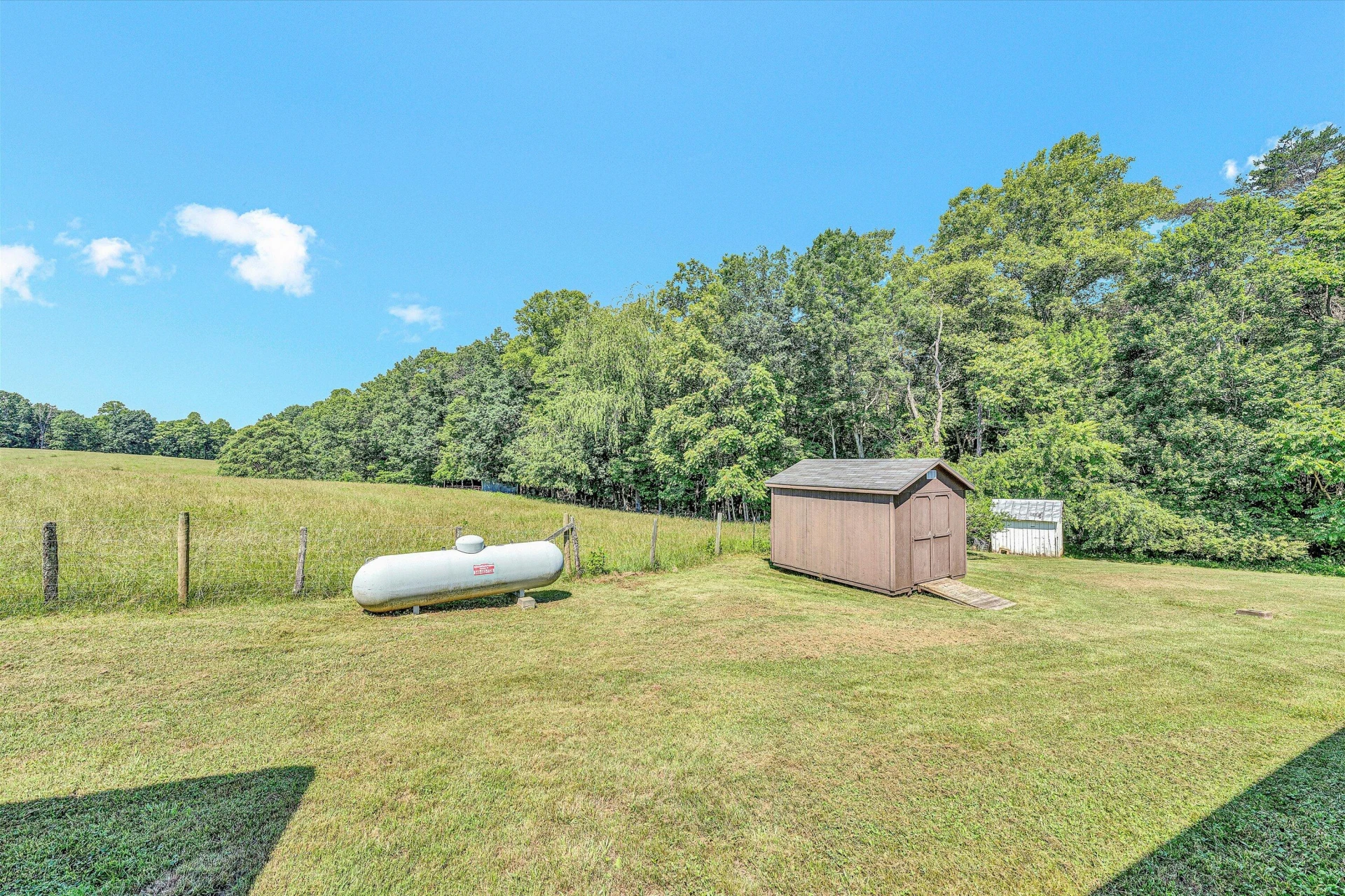 20083 Snow Creek RD - Photo 26