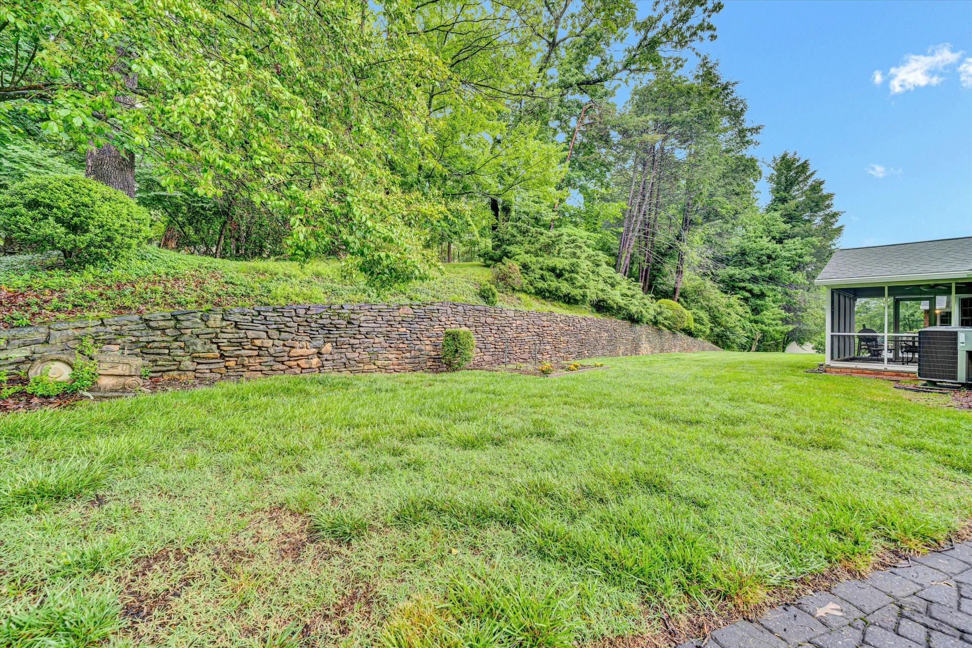 2517 Sprucewood RD - Photo 52