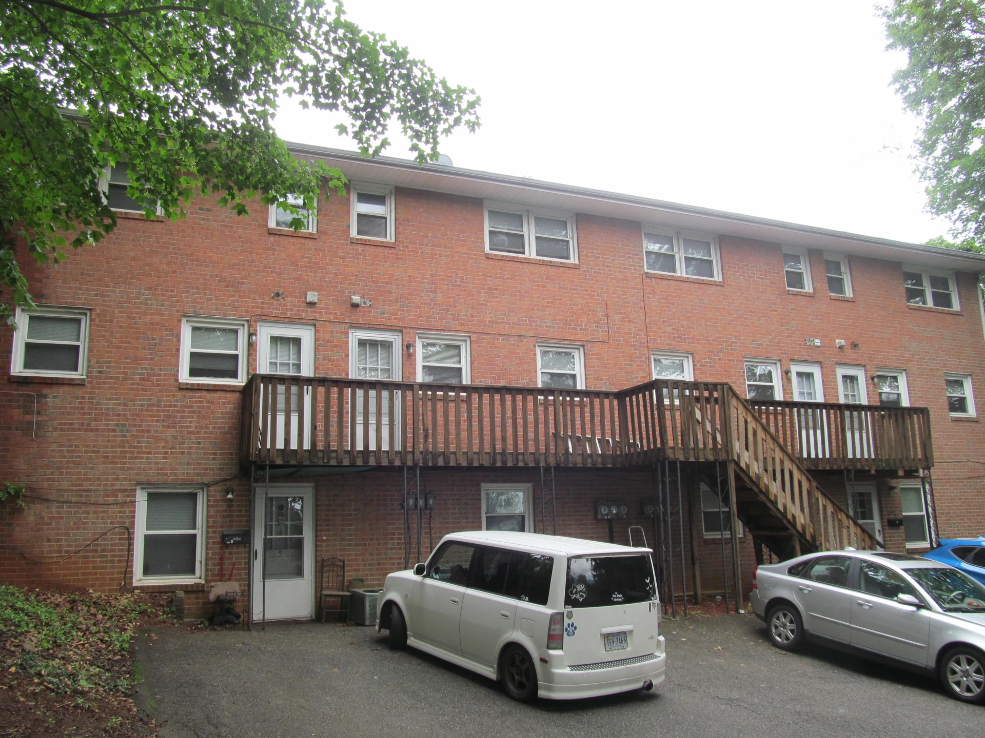 3805 Grandview AVE - Photo 5