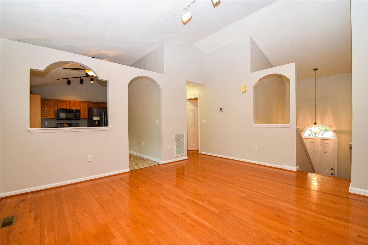 4882 Horseman DR - Photo 3