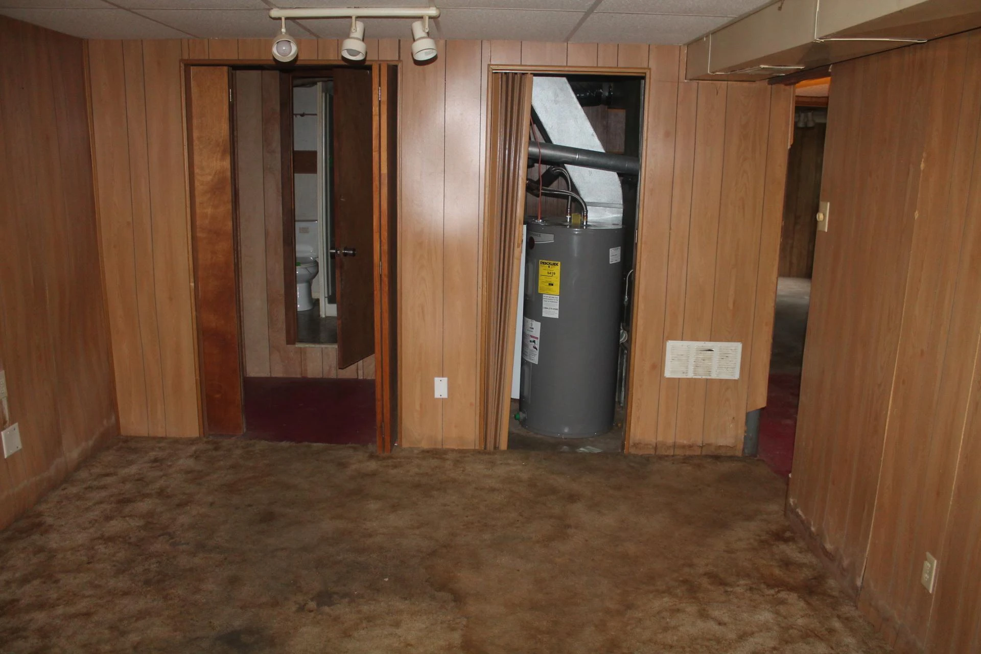 1522 Andrews RD - Photo 17
