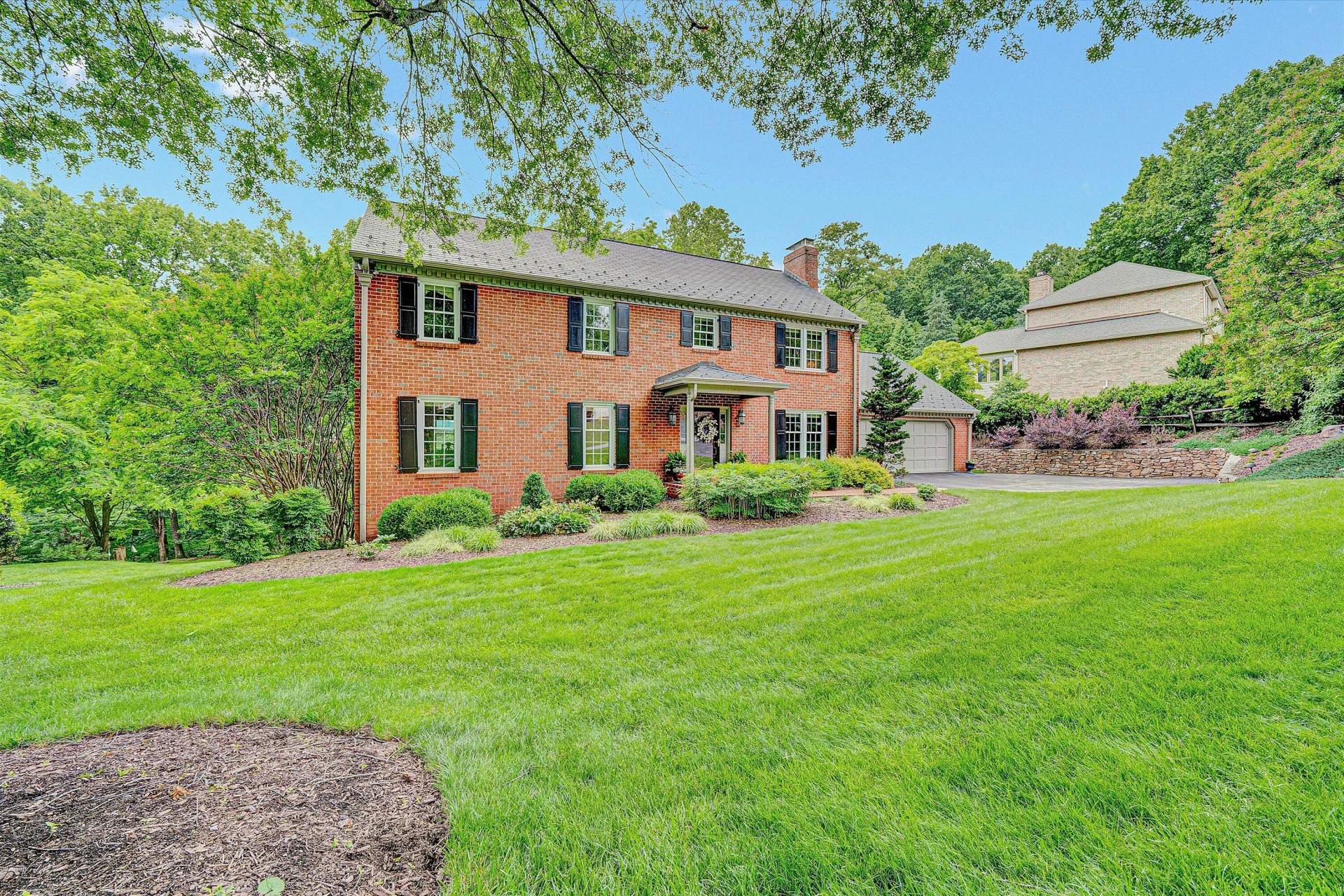 5378 Chaucers CT - Photo 3