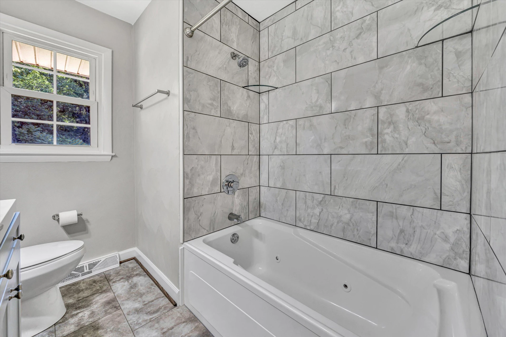 4566 Girard DR - Photo 12