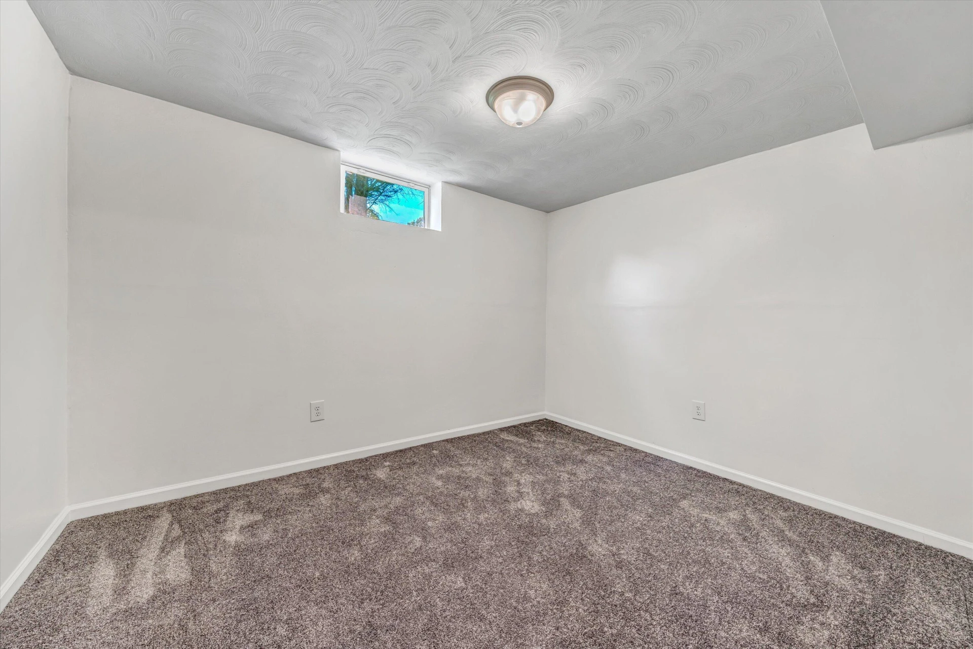 4566 Girard DR - Photo 24