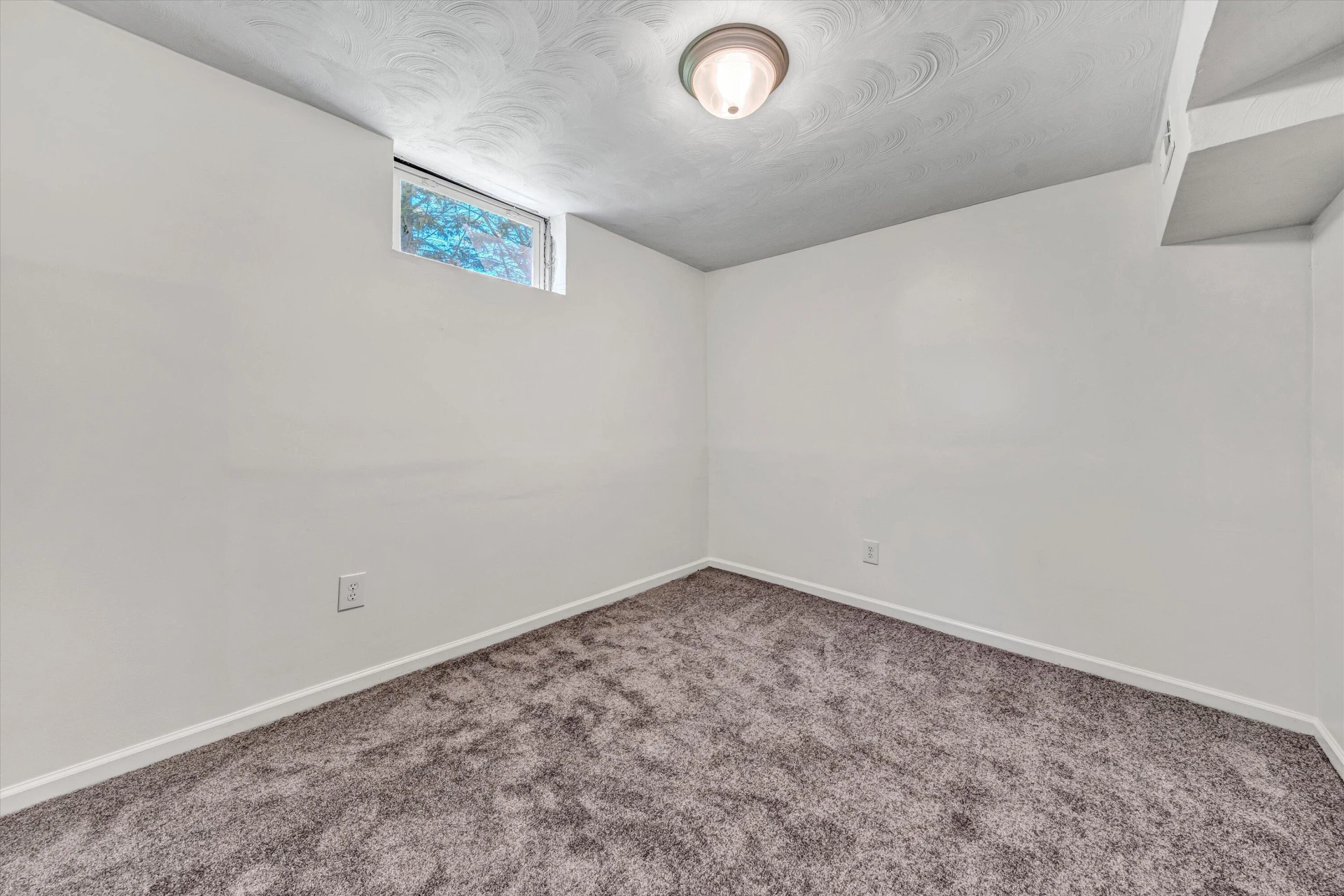 4566 Girard DR - Photo 25