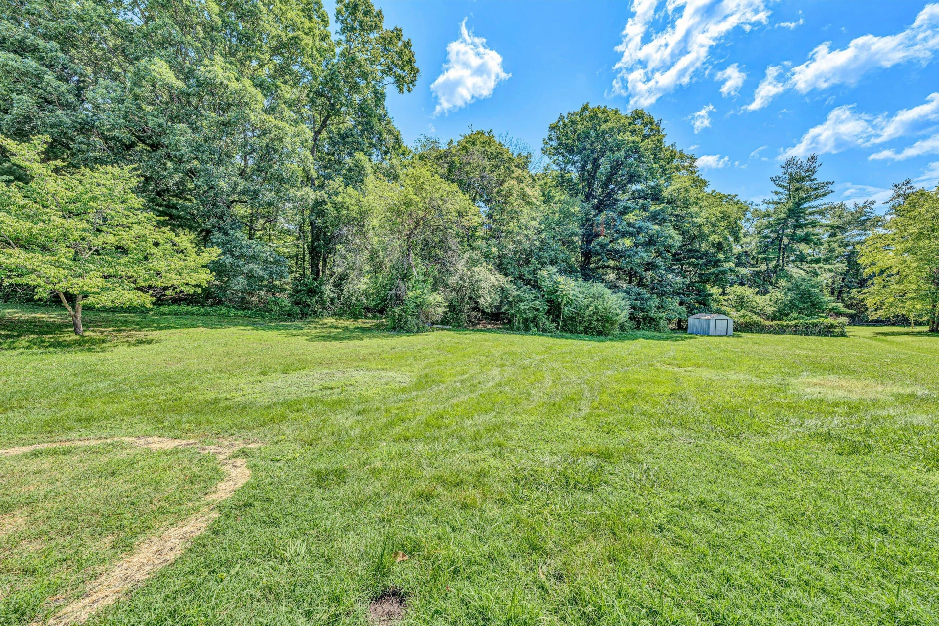 4566 Girard DR - Photo 31