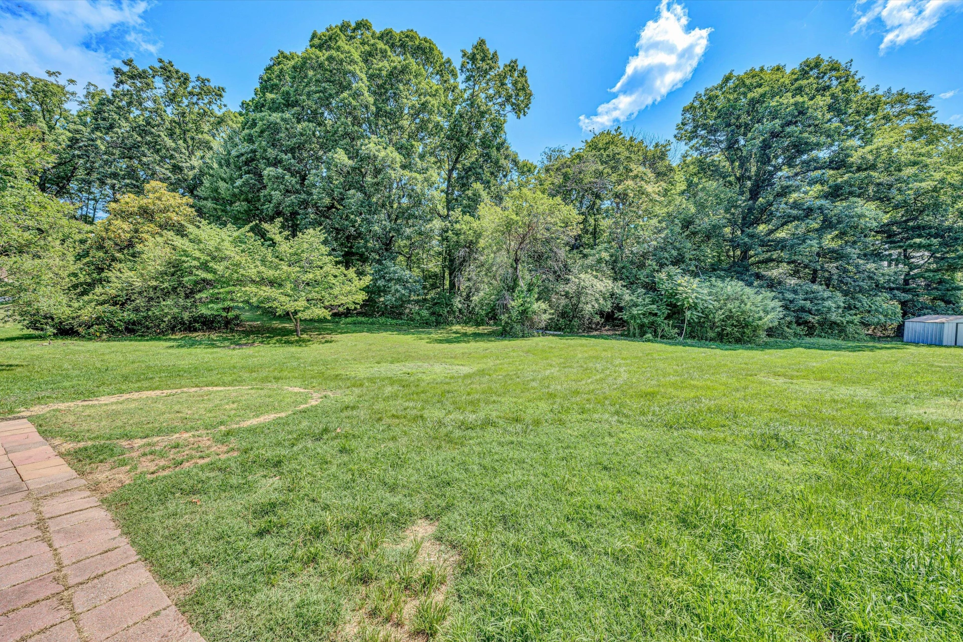 4566 Girard DR - Photo 35