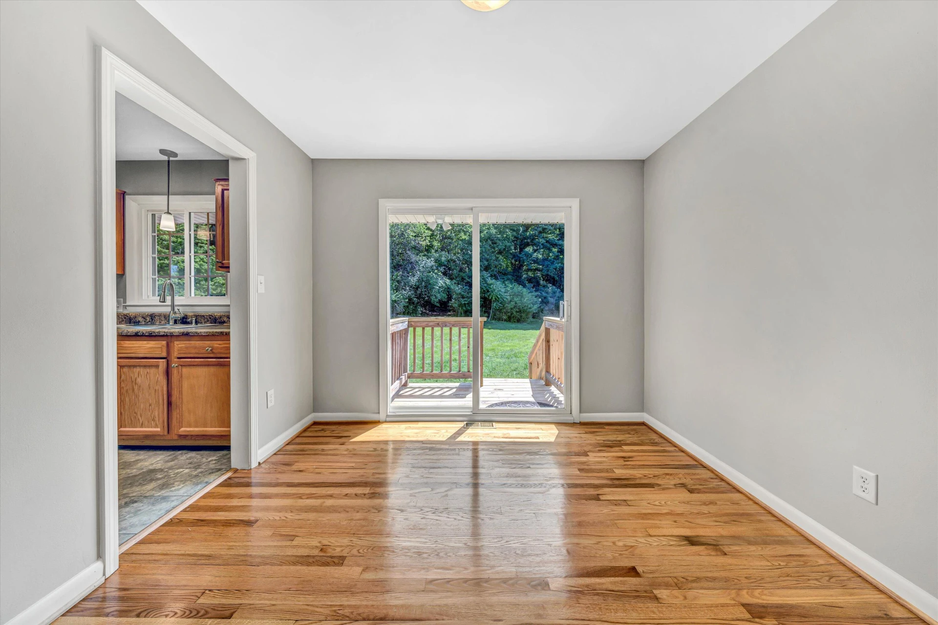 4566 Girard DR - Photo 6