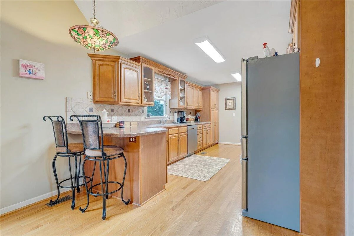 1341 Johnsbury CT - Photo 16