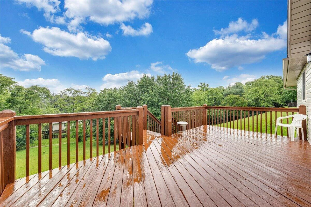 1341 Johnsbury CT - Photo 38