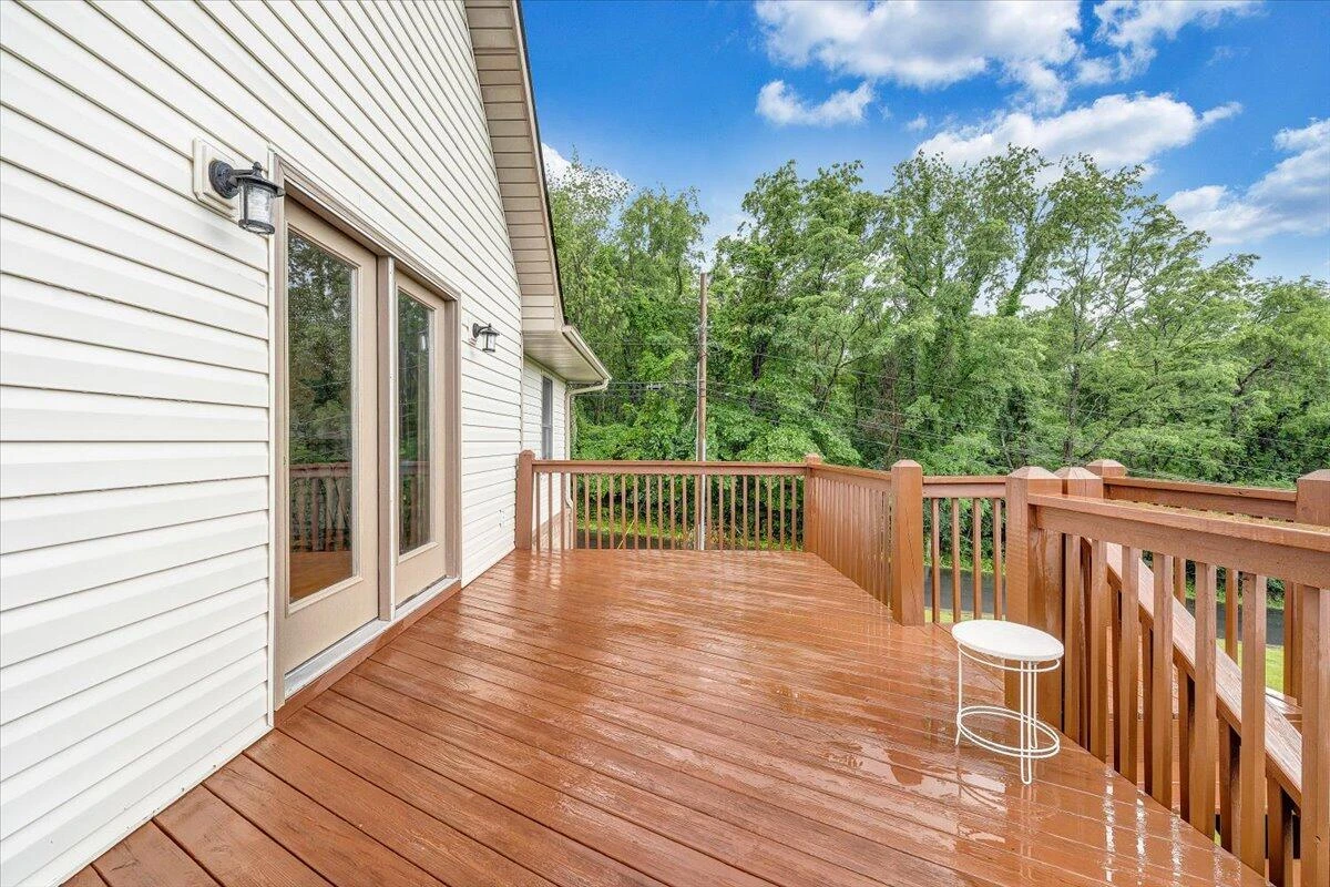 1341 Johnsbury CT - Photo 39