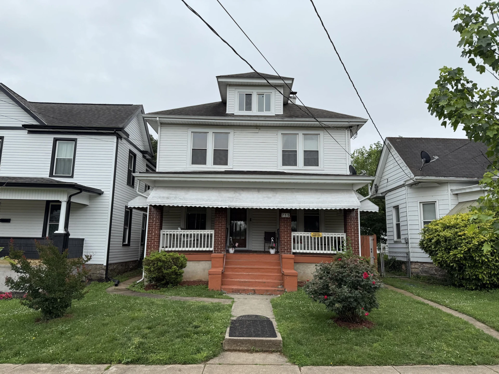 715 Highland AVE