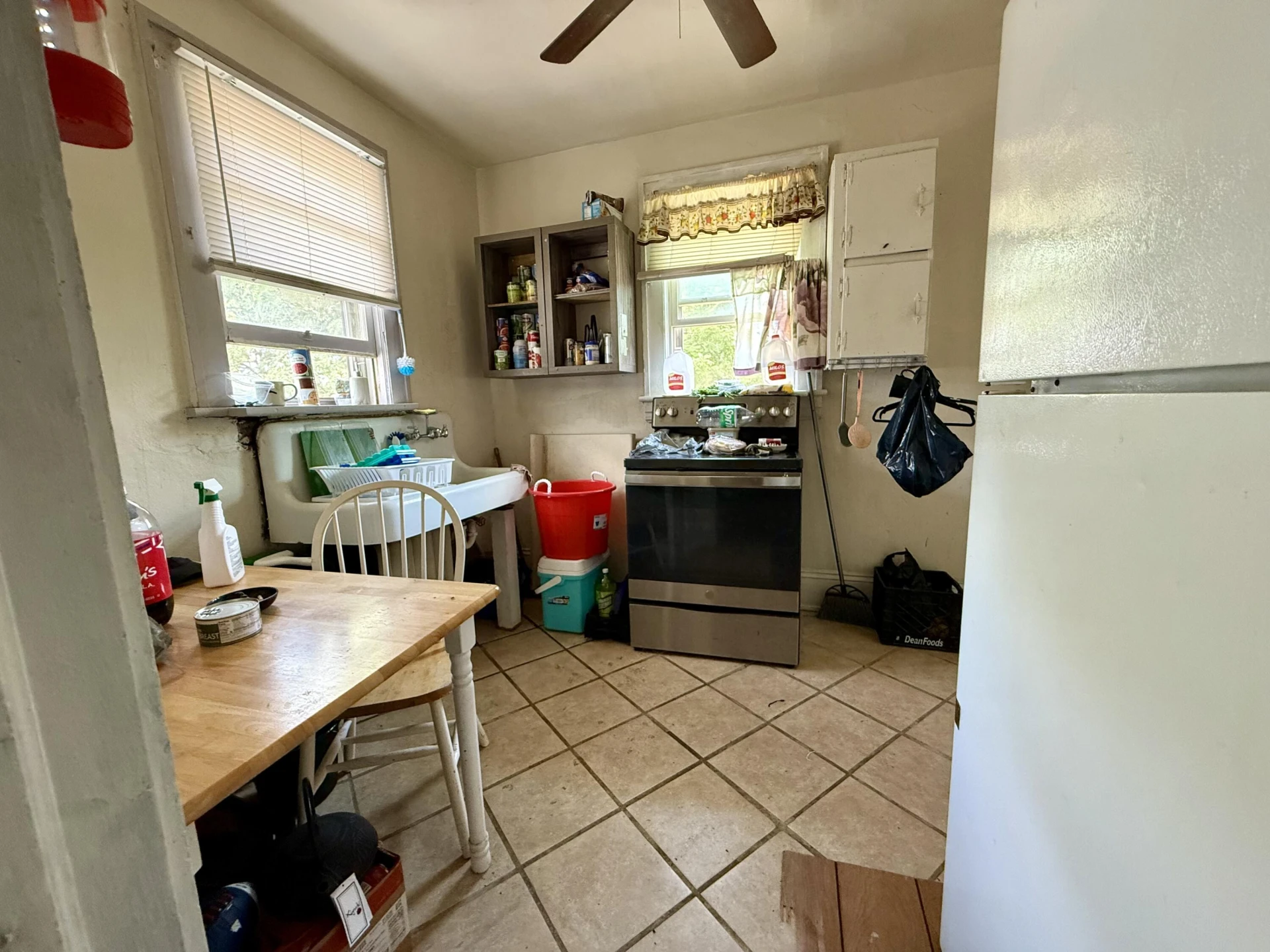 715 Highland AVE - Photo 11