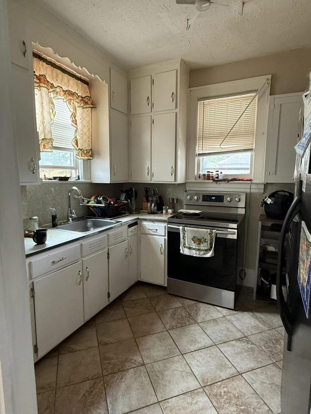 715 Highland AVE - Photo 6