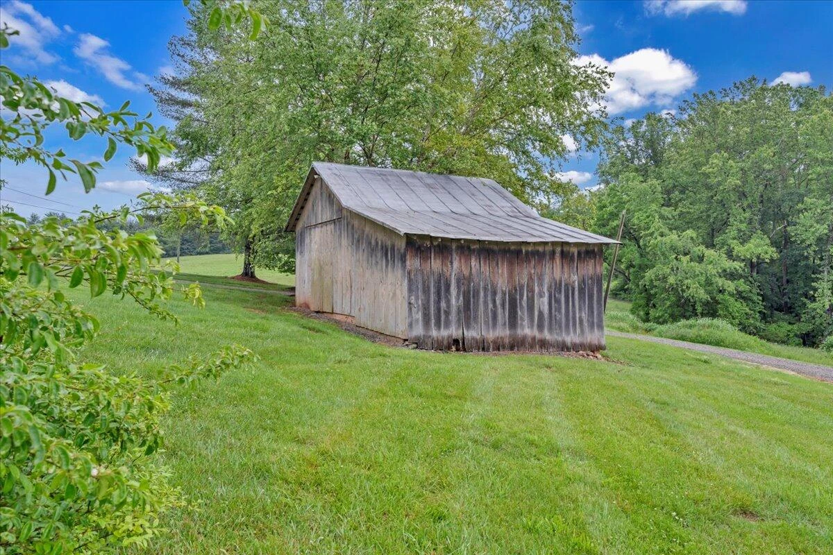 20728 Virgil H Goode Hwy - Photo 95