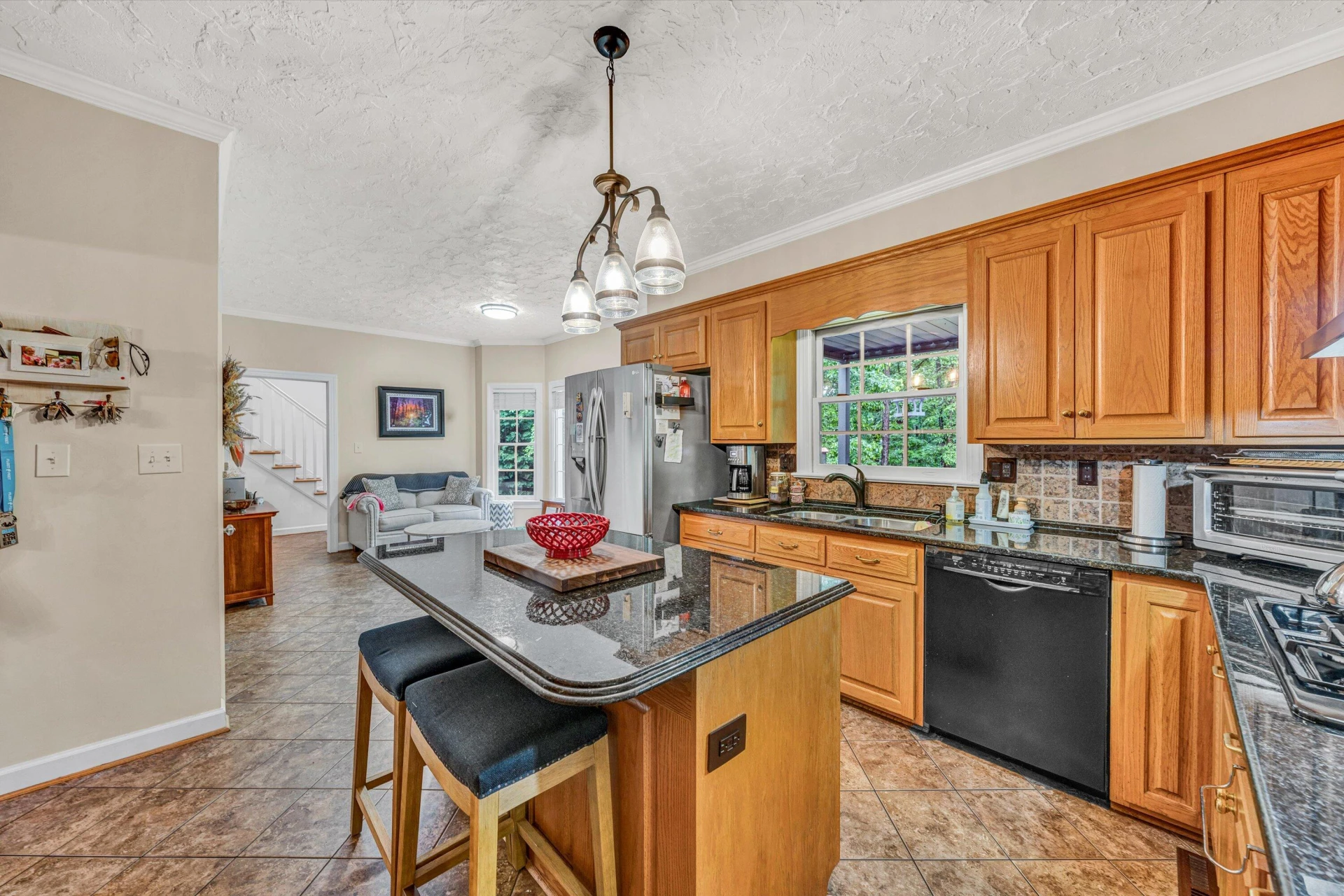 196 Buckingham CT - Photo 13