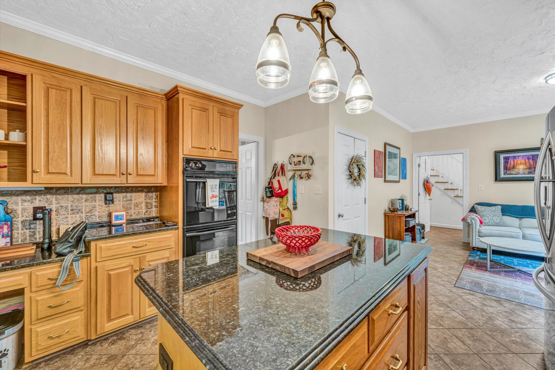 196 Buckingham CT - Photo 15